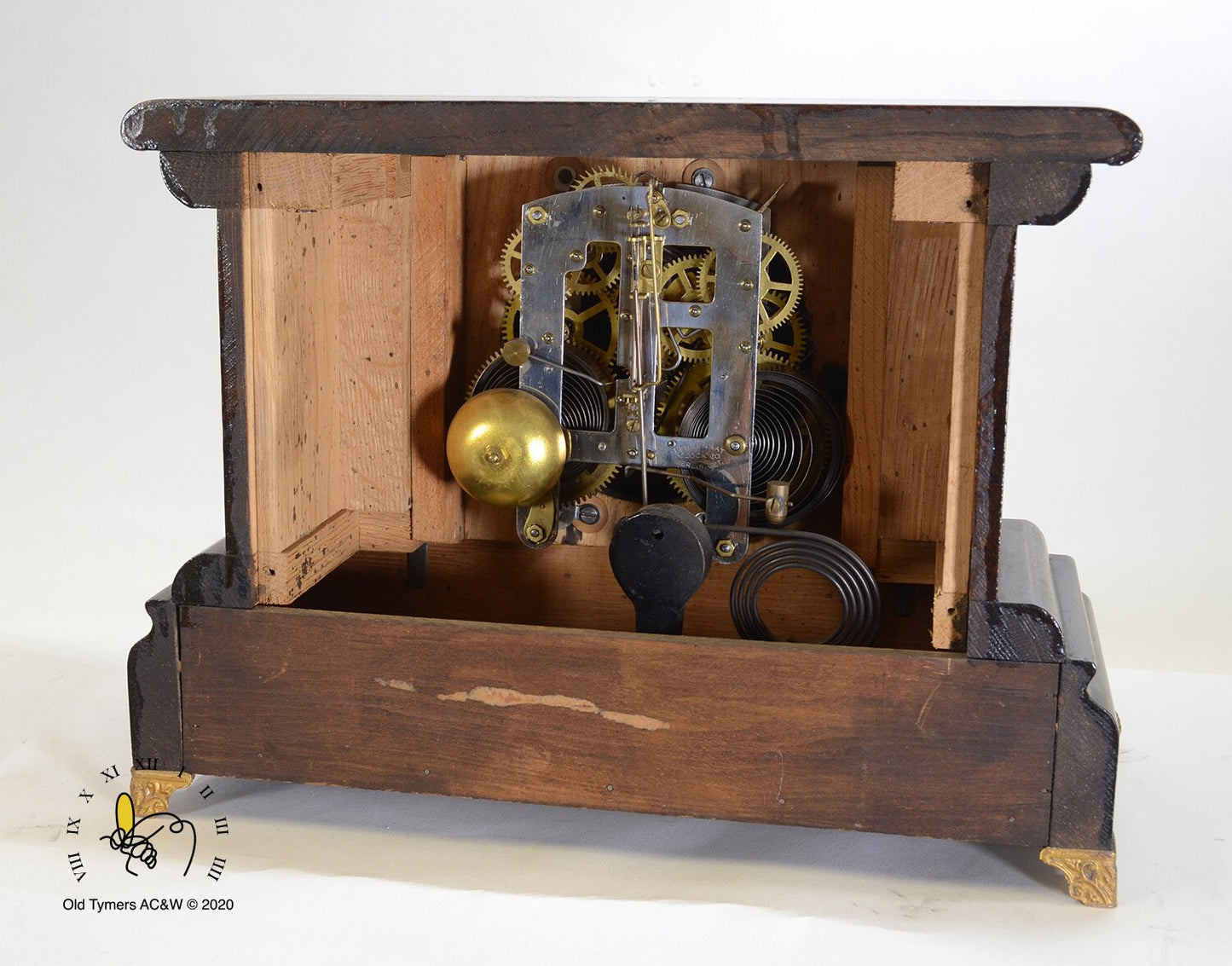 Pequegnat Berlyn Mantel Clock