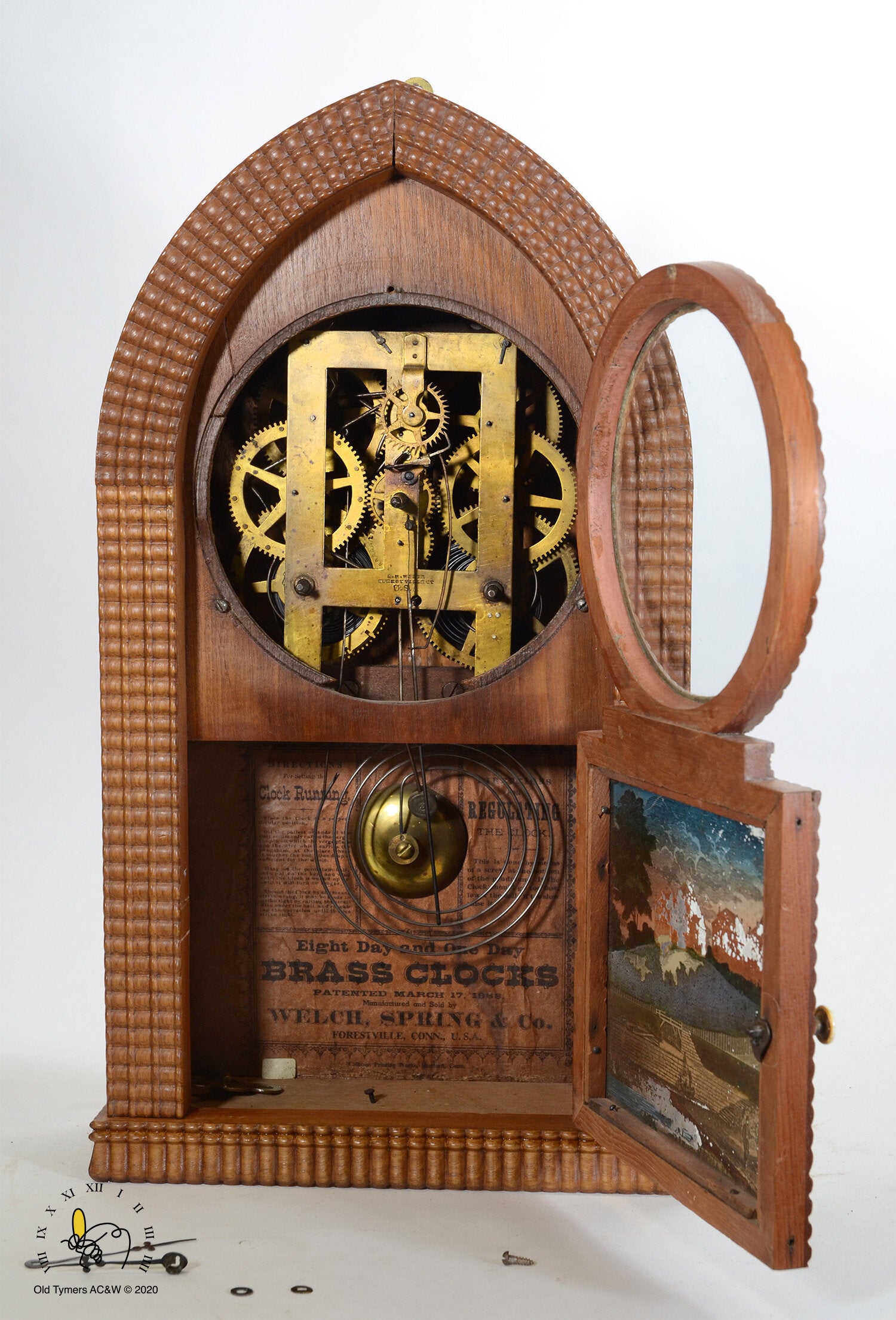 Welsh Beehive Ripple Front Mantel Clock