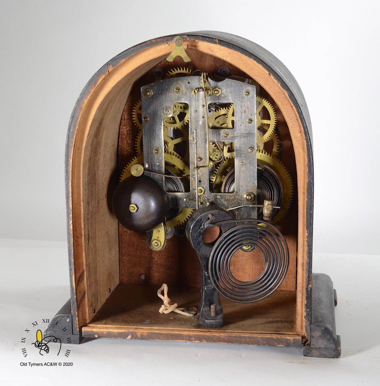 Pequegnat Bedford Mantel Clock